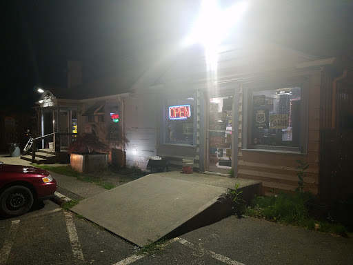 Tobacco Shop «Riverside Smoke Shop», reviews and photos, 7324 River Rd E, Puyallup, WA 98371, USA