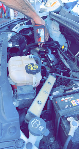 Used Car Dealer «Jackson Auto East», reviews and photos, 135 Century Ave N, Maplewood, MN 55119, USA