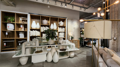 Furniture Store «west elm», reviews and photos, 248 E Colorado Blvd, Pasadena, CA 91101, USA