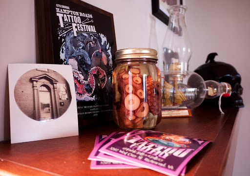 Fable Tattoo Gallery, 3202 W Cary St, Richmond, VA 23221, USA, 