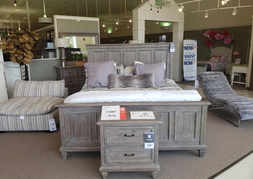 Furniture Store «Value City Furniture», reviews and photos, 6520 Carlisle Pike #400, Mechanicsburg, PA 17050, USA