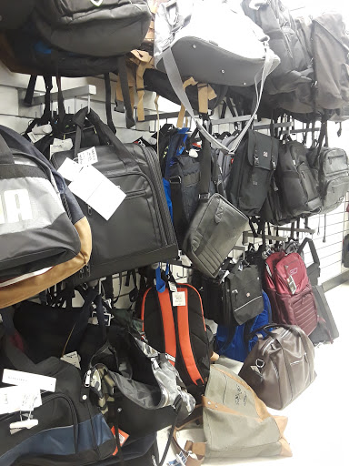 Department Store «Marshalls», reviews and photos, 3635 Riverside Plaza Dr, Riverside, CA 92506, USA