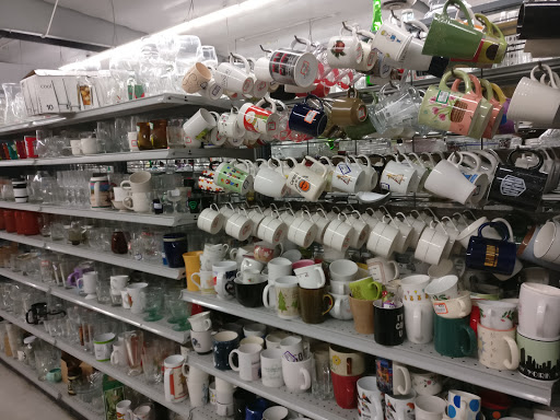 Thrift Store «Goodwill Store & Donation Center», reviews and photos, 620 W 19th St, Costa Mesa, CA 92627, USA