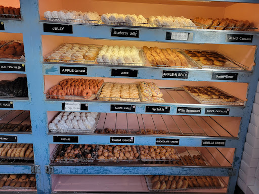 Donut Shop «Country Style Donuts», reviews and photos, 4300 Williamsburg Rd, Richmond, VA 23231, USA