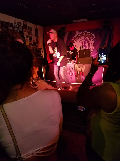 Bar & Grill «BoneYard Bar & Grill», reviews and photos, 20 S Virginia Ave, Atlantic City, NJ 08401, USA