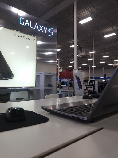 Electronics Store «Best Buy», reviews and photos, 865 E Kemper Rd, Springdale, OH 45246, USA