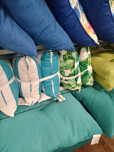 Department Store «HomeGoods», reviews and photos, 431 N Main St, East Longmeadow, MA 01028, USA