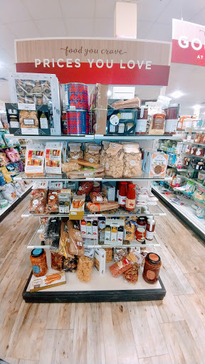 Department Store «HomeGoods», reviews and photos, 1458 Lake Shore Rd, Gilford, NH 03249, USA