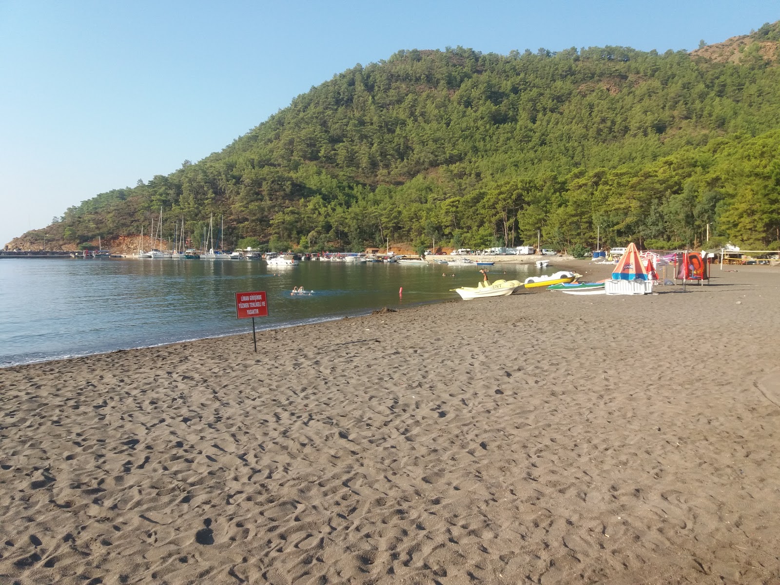 Photo de Ekincik beach II avec moyenne baie