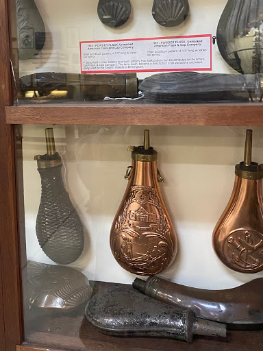 Gun Shop «Log Cabin Sport Shop», reviews and photos, 8010 Lafayette Rd, Lodi, OH 44254, USA