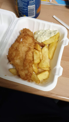 Comments and reviews of Woodend Fish Bar