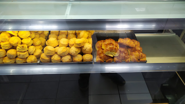 Croissants Pastry - Tienda de ultramarinos