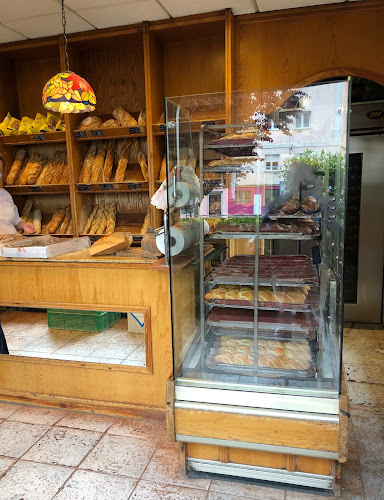 Panadería Pastelería La Artesana en Santander