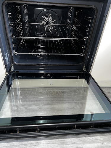 Reviews of JH Ovens in Liverpool - House cleaning service