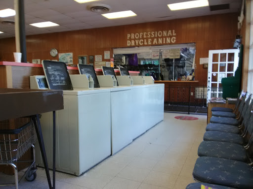 Dry Cleaner «Hallmark Cleaners Inc», reviews and photos, 3461 Babcock Blvd, Pittsburgh, PA 15237, USA