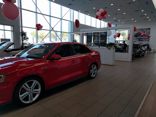 Volkswagen Dealer «San Tan Volkswagen», reviews and photos, 1489 E Motorplex Loop, Gilbert, AZ 85297, USA