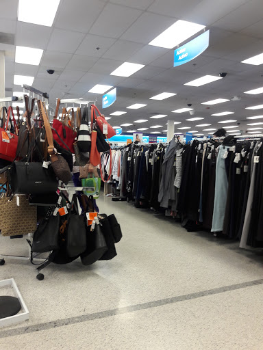 Clothing Store «Ross Dress for Less», reviews and photos, 241 N Glendale Ave, Glendale, CA 91206, USA