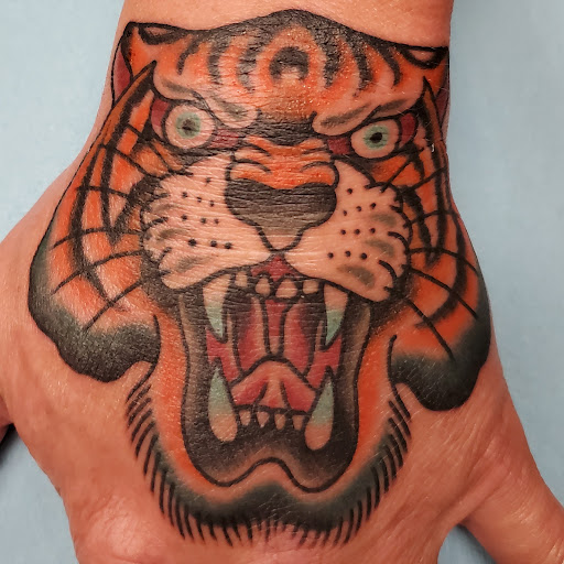 Tattoo Shop «Fat Cat Tattoo», reviews and photos, 460 CA-49, Sutter Creek, CA 95685, USA