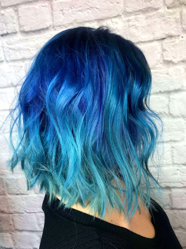 Beauty Salon «Columbia Gorge Salon & Spa», reviews and photos, 205 E Historic Columbia River Hwy, Troutdale, OR 97060, USA