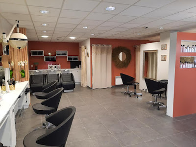 Bonheur Capillaire - Coiffeur Saint-Malo à Saint-Malo