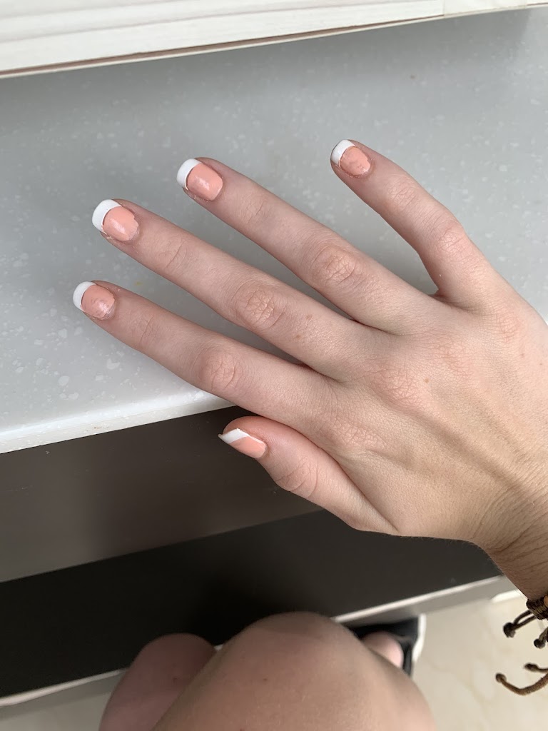Diamond Nails Salon 30506