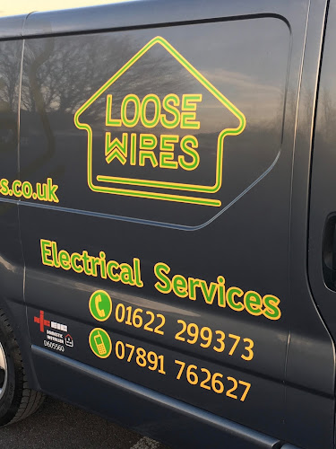 Loose Wires - Electrician