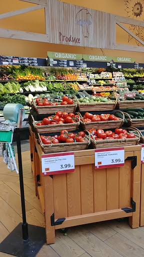 Supermarket «Roche Bros. Westborough», reviews and photos, 1100 Union St, Westborough, MA 01581, USA