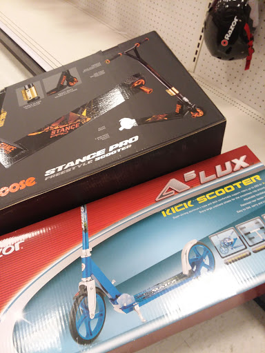 Department Store «Target», reviews and photos, 200 Marquis Pkwy, Williamsburg, VA 23185, USA