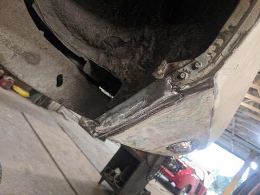 Auto Body Shop «MS Paint & Body Shop», reviews and photos, 3311 W Columbus Dr, Tampa, FL 33607, USA