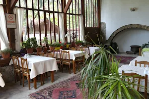 Asmazlar Bağ Evi Konak Restaurant image