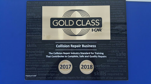 Auto Body Shop «Valley Motor Center Autobody», reviews and photos, 14954 Oxnard St, Van Nuys, CA 91411, USA