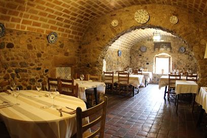 Restaurant Mas Roure - Carretera Vidreres a Sant Feliu de Guixols, salida 95 98, 17240 Llagostera, Girona, Spain