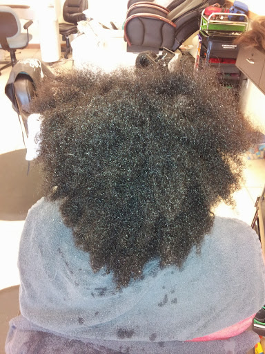 Beauty Salon «YJ Dominican Beauty Salon», reviews and photos, 3620 W Pioneer Dr #115, Irving, TX 75061, USA