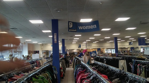 Thrift Store «Goodwill Industries Store & Donation Center», reviews and photos, 561 NJ-23, Pompton Plains, NJ 07444, USA