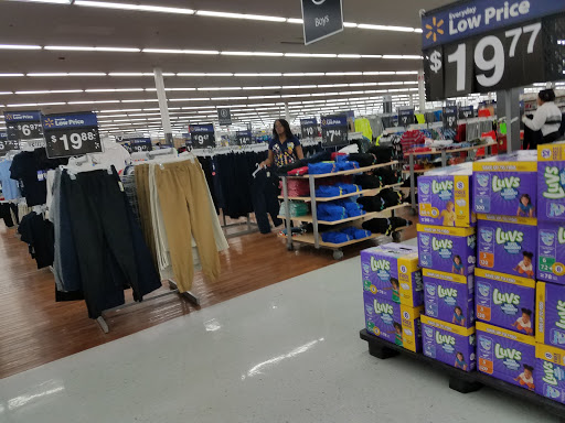 Department Store «Walmart Supercenter», reviews and photos, 1200 Marketplace Dr, Rochester, NY 14623, USA