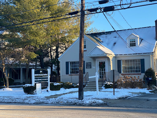 Robinson Drug & Compounding Center, 2 E Main St, Mendham, NJ 07945, USA, 