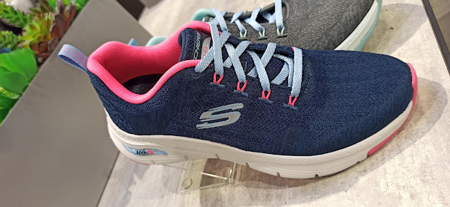 Skechers - Cascais