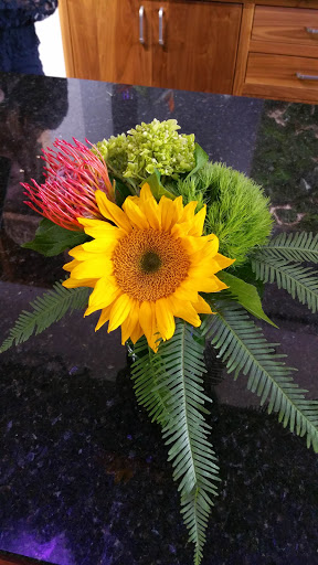 Florist «Red Square Flowers», reviews and photos, 337 W Mifflin St, Madison, WI 53703, USA