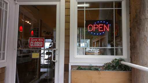 Coffee Shop «Bayscapes Gallery & Coffee house», reviews and photos, 333 SW Bay Blvd, Newport, OR 97365, USA