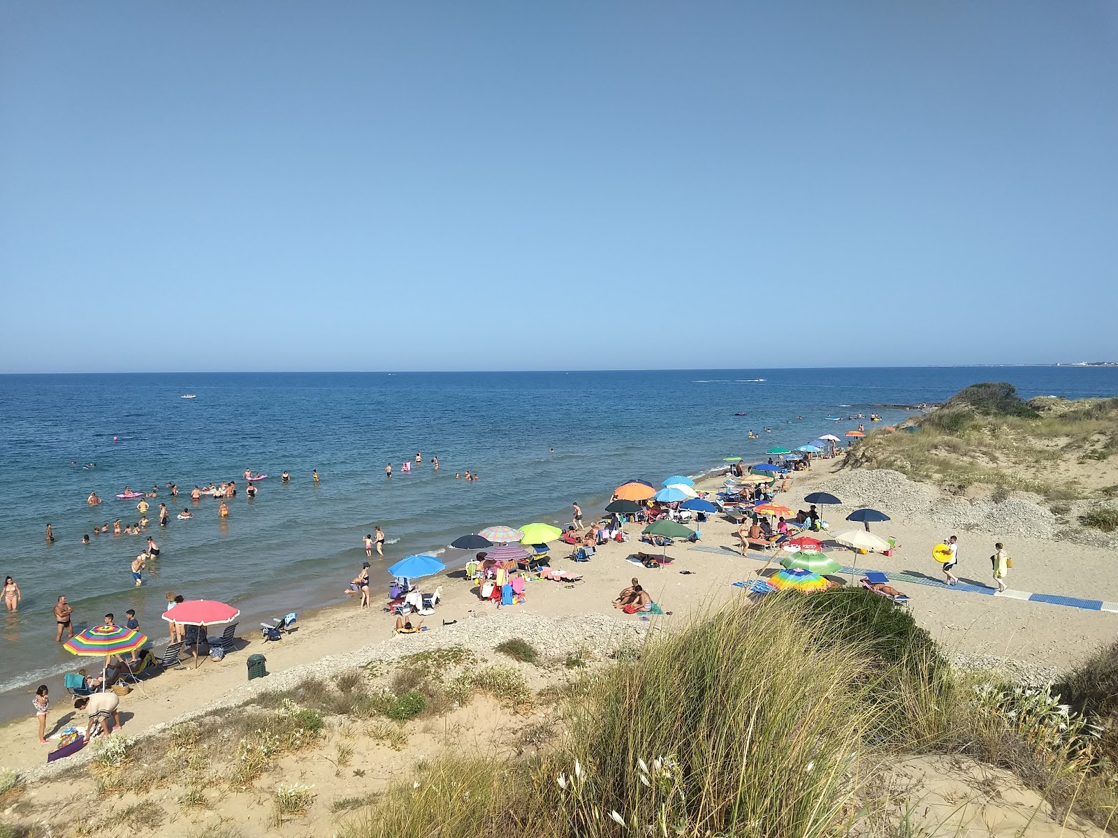 Photo de Spiaggia di Torre San Gennaro et le règlement