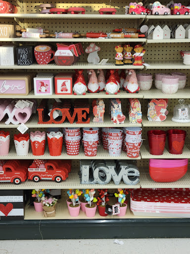 Craft Store «Hobby Lobby», reviews and photos, 6565 N Blackstone Ave, Fresno, CA 93710, USA