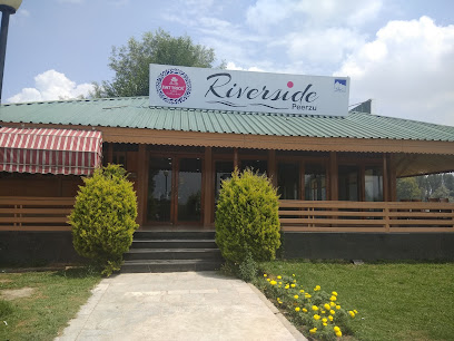 Peerzu Restaurant - 3RCF+FHF, GPO BAND, Regal Chowk, Raj Bagh, Munshi Bagh, Srinagar, Jammu and Kashmir 190001