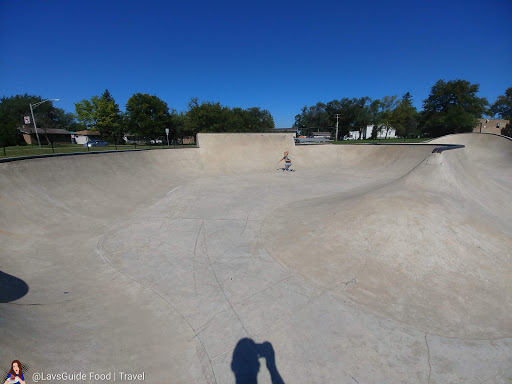 Community Center «Iowa Community Center», reviews and photos, 338 N Iowa Ave, Villa Park, IL 60181, USA