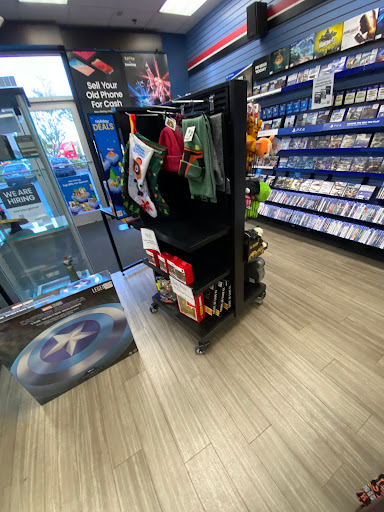Video Game Store «GameStop», reviews and photos, 1712 S Orange Blossom Trail, Apopka, FL 32703, USA