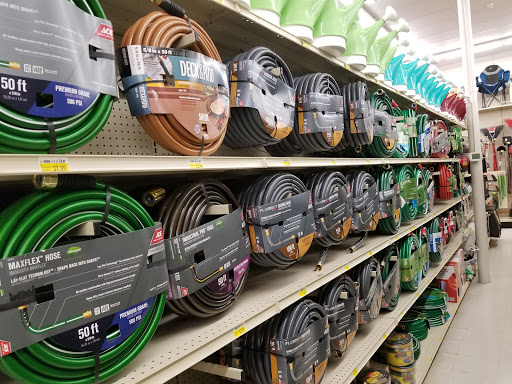 Hardware Store «Westlake Ace Hardware», reviews and photos, 2054 NW Topeka Blvd, Topeka, KS 66608, USA