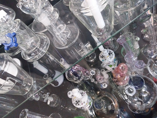 Tobacco Shop «Sin City Smoke shop», reviews and photos, 819 Lomax St, Jacksonville, FL 32204, USA