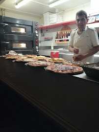 Atmosphère du Pizzas à emporter Pizza Patrick gond pontouvre - n°1