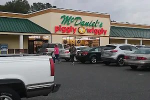 McDaniels Piggly Wiggly image