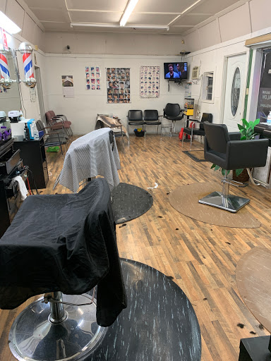 Beauty Salon «D Edith Beauty Salon», reviews and photos, 20057 FM 1485 Rd, New Caney, TX 77357, USA