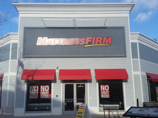 Mattress Store «Mattress Firm Hingham», reviews and photos, 9 Shipyard Dr, Hingham, MA 02043, USA